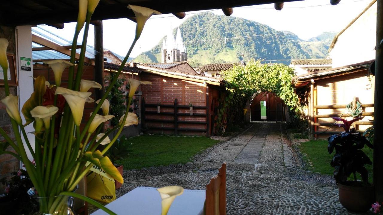 Hotel Kantarrana Urbana خاردين المظهر الخارجي الصورة