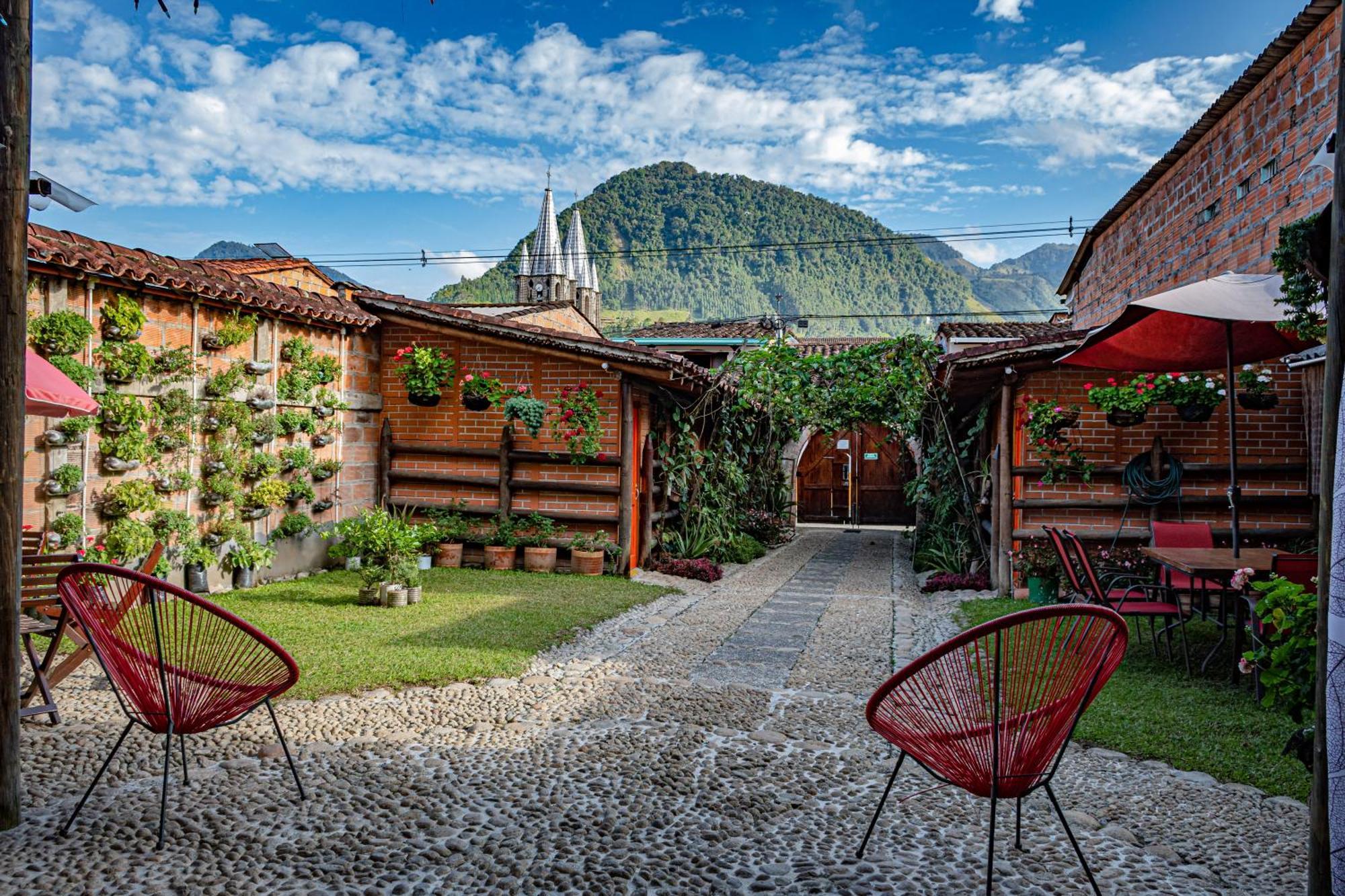 Hotel Kantarrana Urbana خاردين المظهر الخارجي الصورة