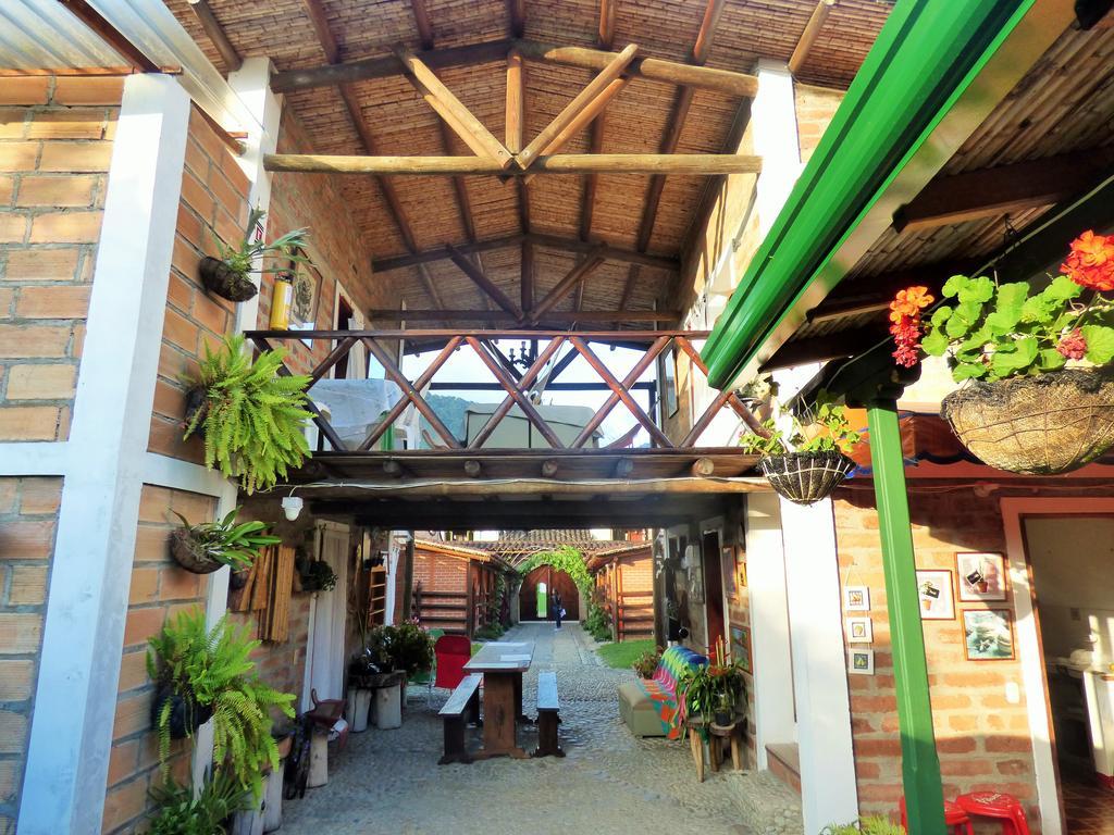 Hotel Kantarrana Urbana خاردين الغرفة الصورة